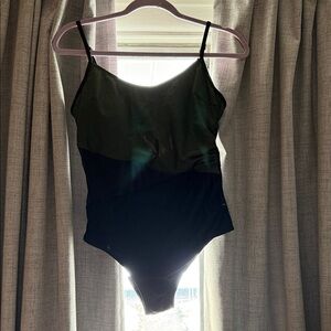 Cupshe Black and Green One Piece Swimsuit